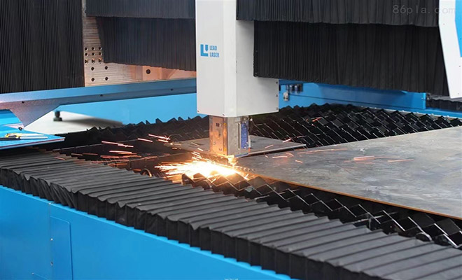 �U��̎���O��ӹ��F��