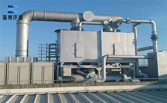 ���I�U��̎���O������Щ��ͣ�